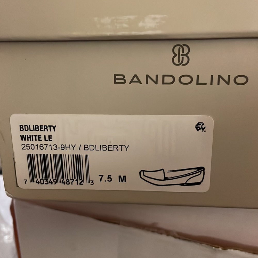 Bandolino® Liberty Slip-On - Picture 10 of 10